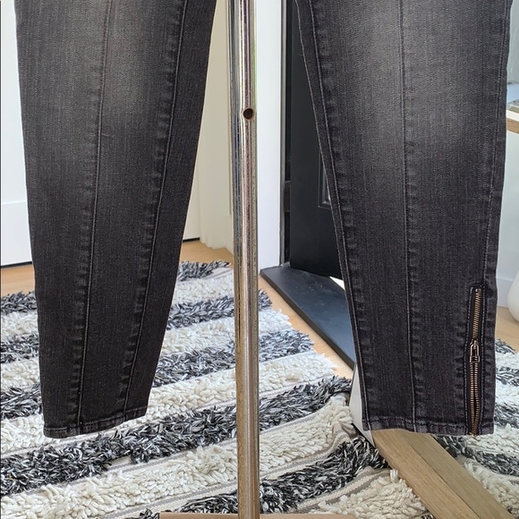 Treasure & Bond Skinny Jeans - Picture 3 of 6
